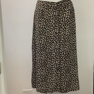 Sag Harbor Black and Cream Floral Dainty Midi Skirt size 1X
